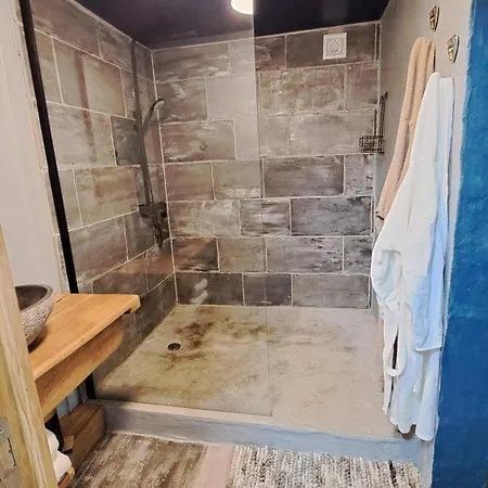 Etoile & Sens Du Quercy Pensión 3*