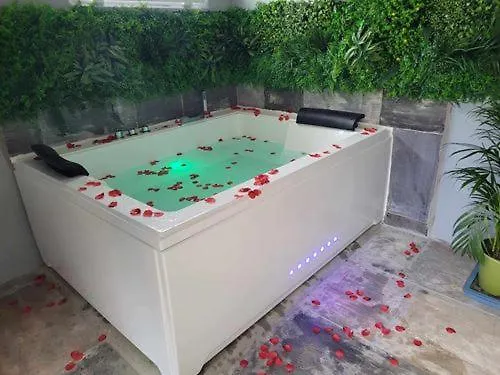 Gasthof Etoile & Sens Du Quercy 3*